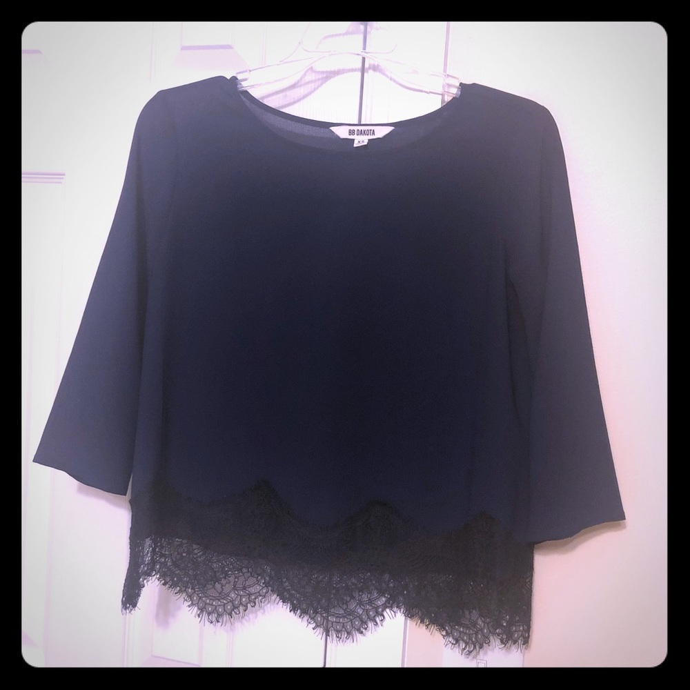 BB Dakota 3/4 sleeve blouse